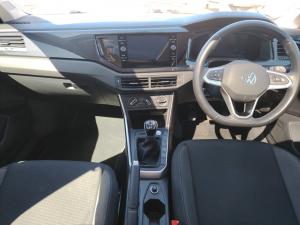 Volkswagen Polo hatch 1.0TSI Life manual - Image 6