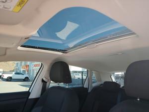 Volkswagen Polo hatch 1.0TSI Life manual - Image 19