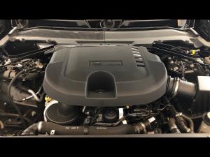 Land Rover Defender 90 D300 X-Dynamic HSE - Image 14