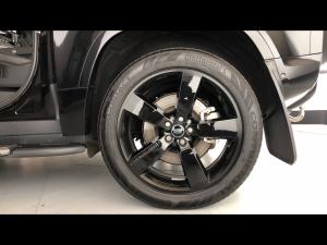 Land Rover Defender 90 D300 X-Dynamic HSE - Image 19