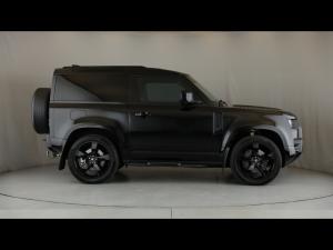 Land Rover Defender 90 D300 X-Dynamic HSE - Image 3