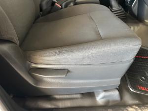 Isuzu D-Max Gen 6 250c single cab Fleetside - Image 14