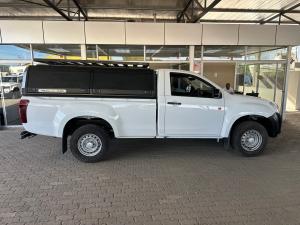 Isuzu D-Max Gen 6 250c single cab Fleetside - Image 3