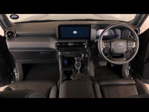 Toyota Land Cruiser Prado 2.8GD VX-R - Image 6