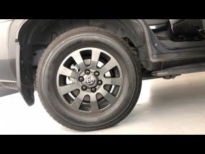 Toyota Land Cruiser Prado 2.8GD VX-R - Image 20