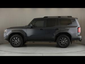 Toyota Land Cruiser Prado 2.8GD VX-R - Image 22