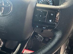 Toyota Hilux 2.8GD-6 double cab Legend auto - Image 9