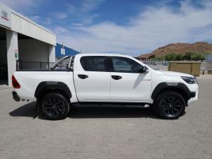 Toyota Hilux 2.8GD-6 double cab Legend auto - Image 3
