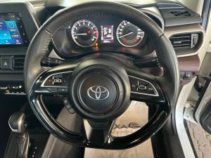 Toyota Starlet Cross 1.5 XS auto - Image 8