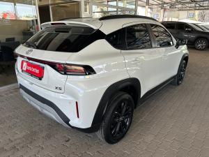 Toyota Starlet Cross 1.5 XS auto - Image 2