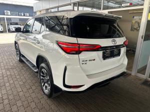 Toyota Fortuner 2.8GD-6 4x4 VX - Image 21
