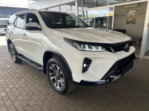 Toyota Fortuner 2.8GD-6 4x4 VX - Image 1