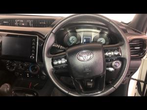 Toyota Hilux 2.8GD-6 Xtra cab Legend manual - Image 8