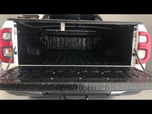 Toyota Hilux 2.8GD-6 Xtra cab Legend manual - Image 13