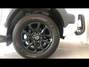 Toyota Hilux 2.8GD-6 Xtra cab Legend manual - Image 17