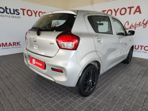 Toyota Vitz 1.0 XR manual - Image 2
