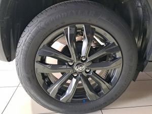 Toyota Starlet Cross 1.5 XS auto - Image 13