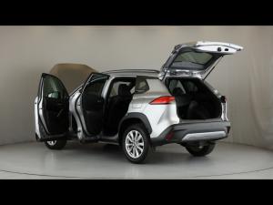 Toyota Corolla Cross 1.8 Hybrid XS - Image 10