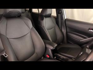 Toyota Corolla Cross 1.8 Hybrid XS - Image 31