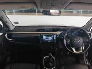 Toyota Hilux 2.8GD-6 4x4 Raider - Image 6