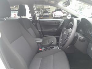 Toyota Corolla Quest 1.8 Plus manual - Image 14