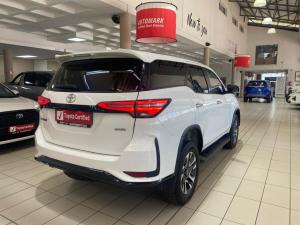 Toyota Fortuner 2.4GD-6 4X4 automatic - Image 2