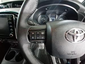 Toyota Hilux 2.8 GD-6 RB Legend 4X4 automaticD/C - Image 9
