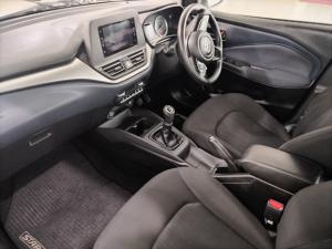 Toyota Starlet Cross 1.5XR automatic - Image 7