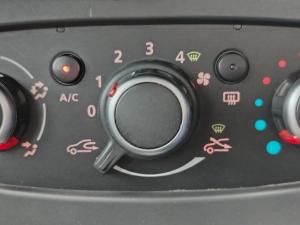 Renault Sandero 900T Stepway PLUS/TECHROAD - Image 13