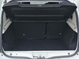 Renault Sandero 900T Stepway PLUS/TECHROAD - Image 23