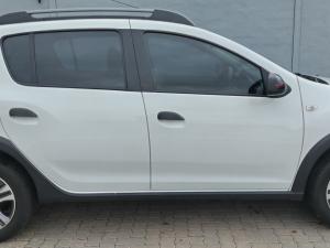 Renault Sandero 900T Stepway PLUS/TECHROAD - Image 3