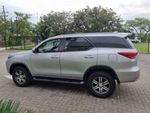 Toyota Fortuner 2.4GD-6 Raised Body automatic - Image 23
