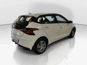 Hyundai i20 1.4 Motion auto - Image 7