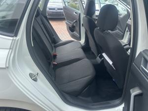 Volkswagen Polo hatch 1.0TSI Comfortline - Image 15