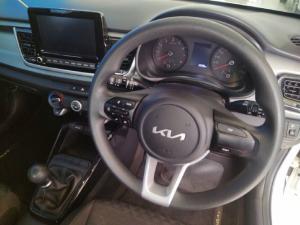 Kia Rio hatch 1.2 LS - Image 8