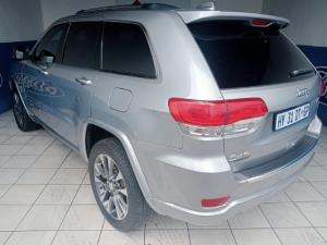 Jeep Grand Cherokee 3.0CRD Overland - Image 3