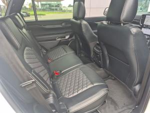 Ford Everest 3.0TD V6 4WD Platinum - Image 12