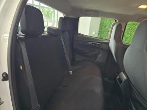 Isuzu D-Max 1.9TD double cab L auto - Image 8