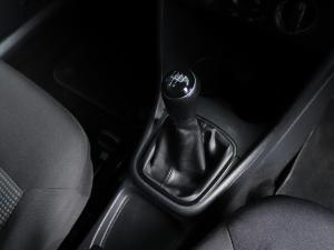 Volkswagen Polo Vivo hatch 1.4 Comfortline - Image 17