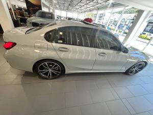 BMW 3 Series 330i M Sport - Image 8