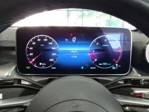 Mercedes-Benz C-Class C200 Avantgarde - Image 13