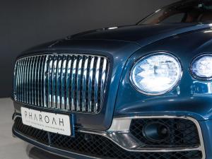 Bentley Flying Spur W12 Mulliner - Image 21