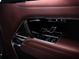 Land Rover Range Rover D350 HSE - Image 22