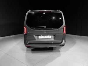 Mercedes-Benz V-Class V300d Exclusive - Image 16