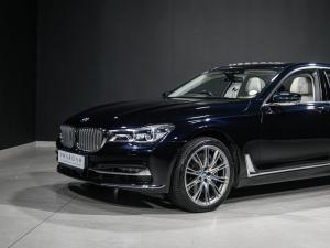 BMW 7 Series 750i Individual - Image 24