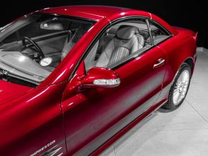 Mercedes-Benz SL 55 AMG - Image 9