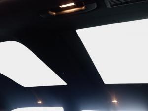 Mercedes-Benz V-Class V300d Exclusive - Image 9