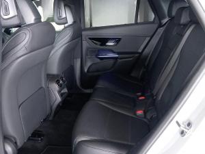 Mercedes-Benz GLC GLC220d 4Matic Avantgarde - Image 15
