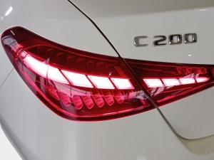 Mercedes-Benz C-Class C200 Avantgarde - Image 19