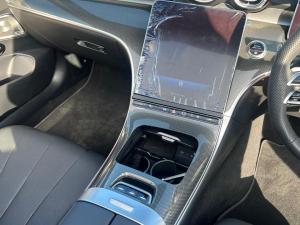 Mercedes-Benz CLE CLE300 4Matic cabriolet AMG Line - Image 12